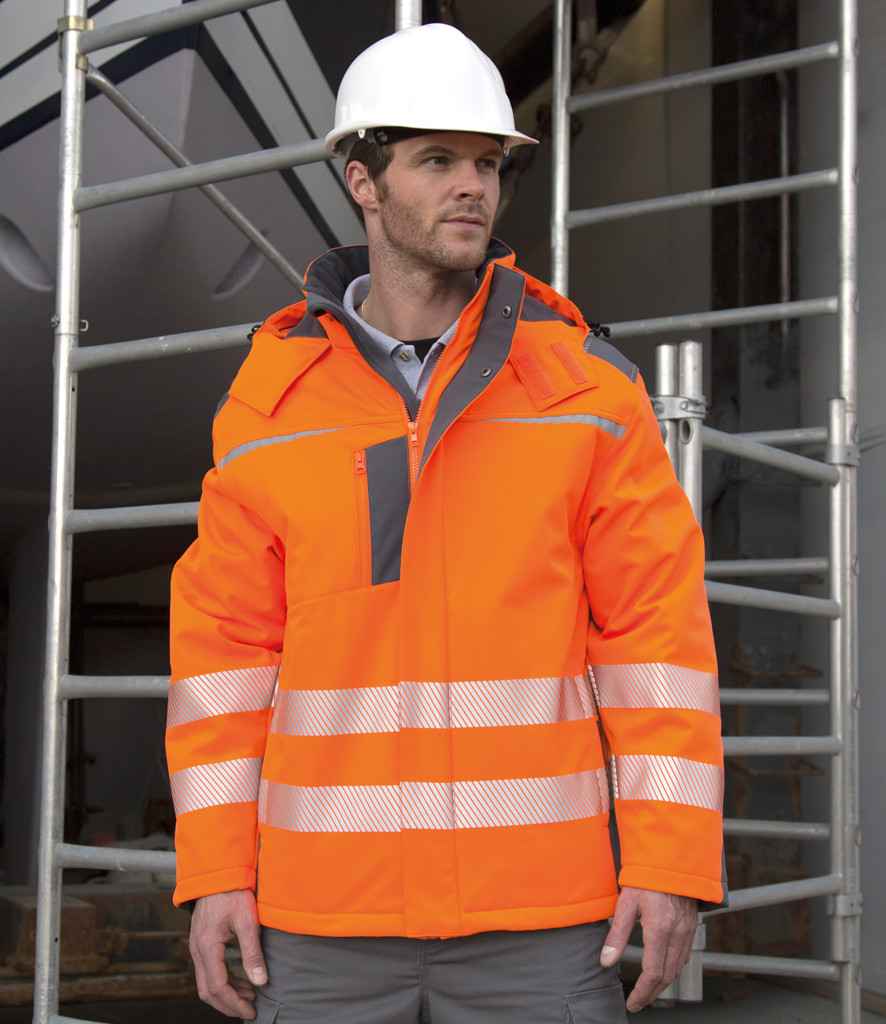 RS331 Result Safe-Guard Dynamic Soft Shell Jacket